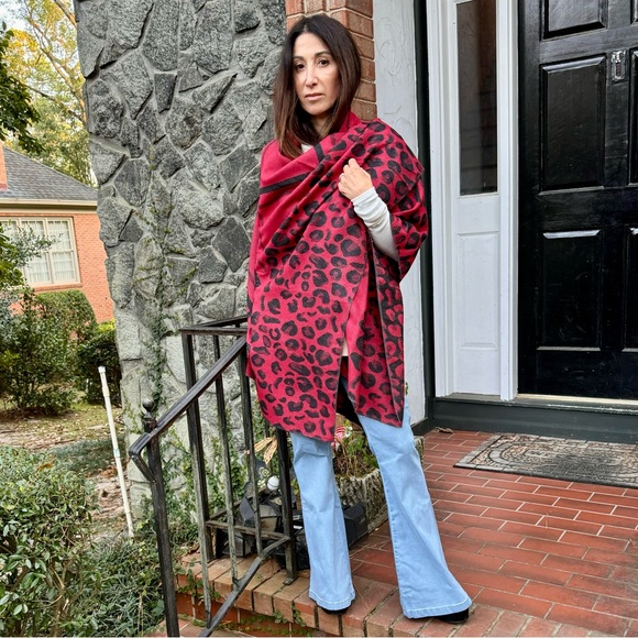 Boho  Oversized Chic Boho Poncho Shawl - Picture 5 of 6